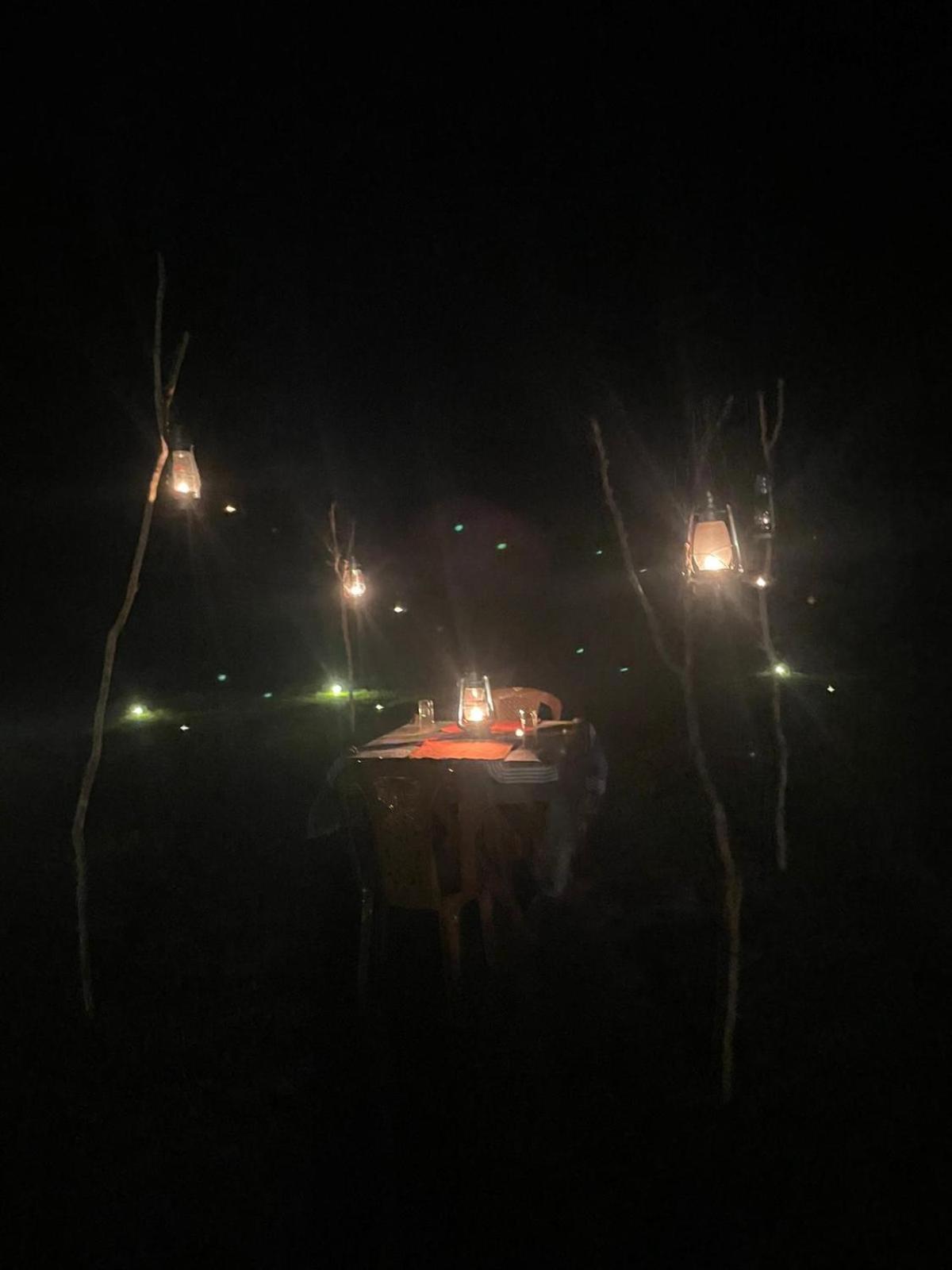 ホテル Basecamp - ヤーラ エクステリア 写真